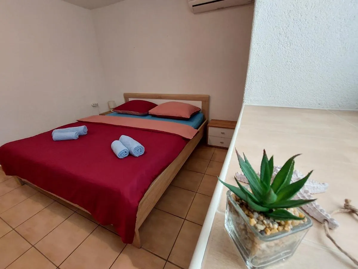 아파트 Sofija Apartmani 비르